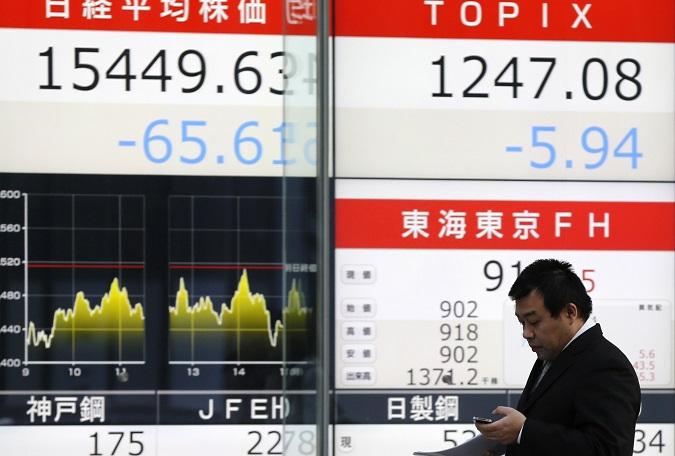 Asian shares ease to 4-week low on Fed tapering anxiety