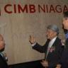 CIMB Niaga kucurkan dana Rp300 juta kepada IHF dan yayasan S