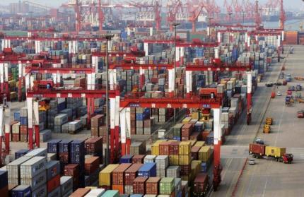 Ekspor-Impor China Oktober Naik Lampaui Perkiraan, Belum Terimbas Perang Dagang?
