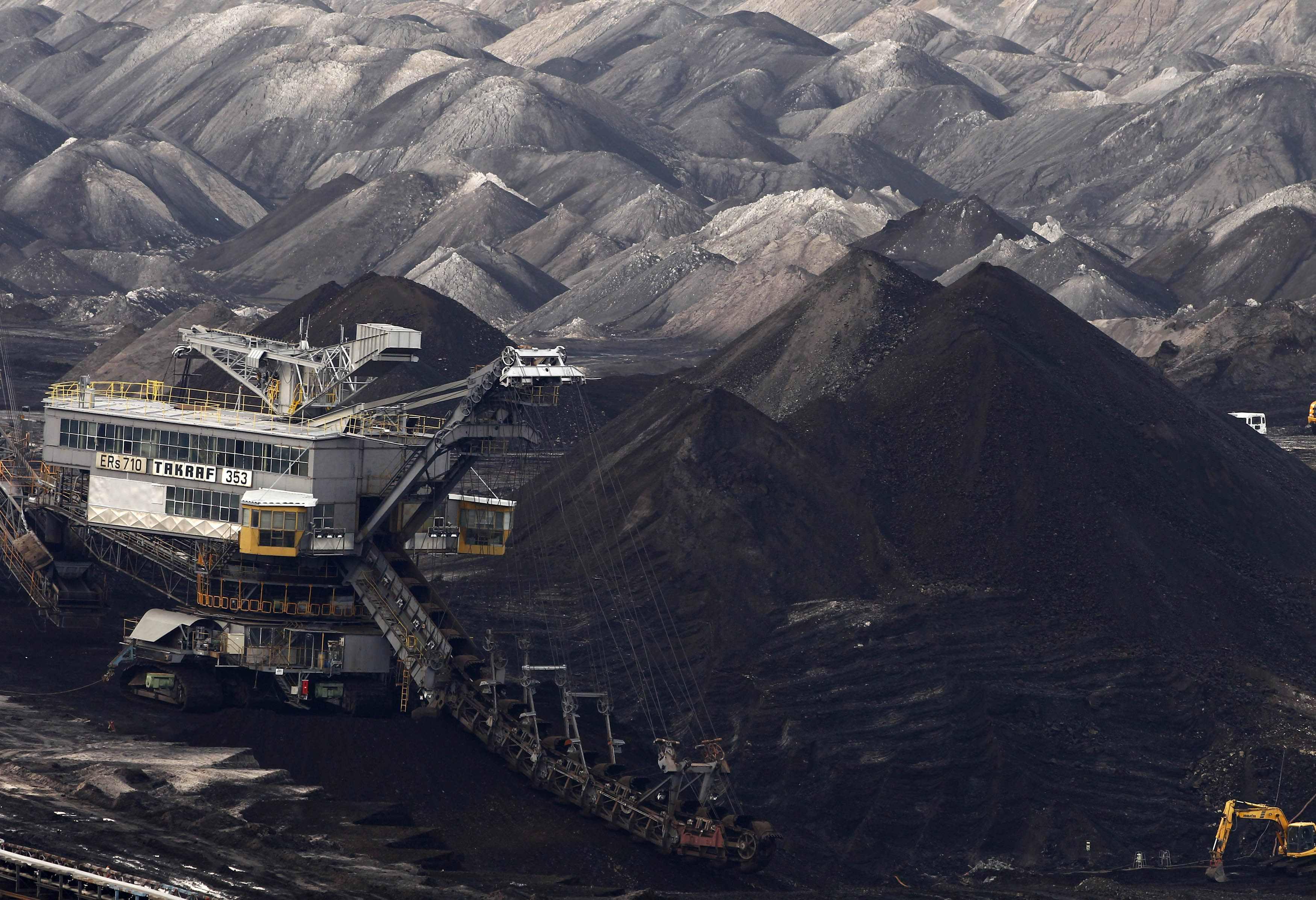 Indonesian Coal Shipments Rise Despite New Export Rule