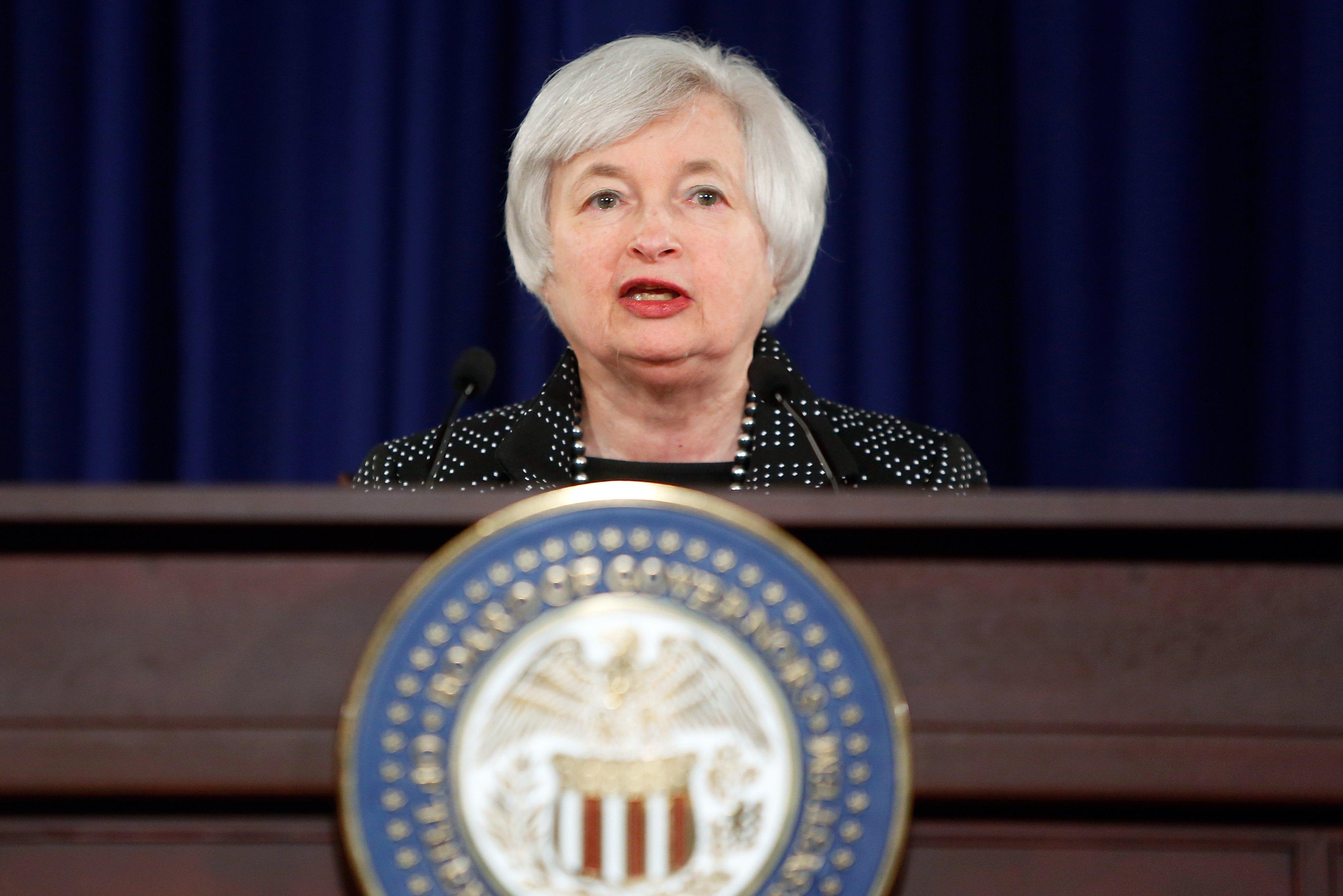 Jumlah Analis Yang Proyeksi Fed Rate Akan Naik September Berkurang Separuh