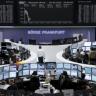European Shares Fall as Downed Plane Spurs Safe-Haven Buying