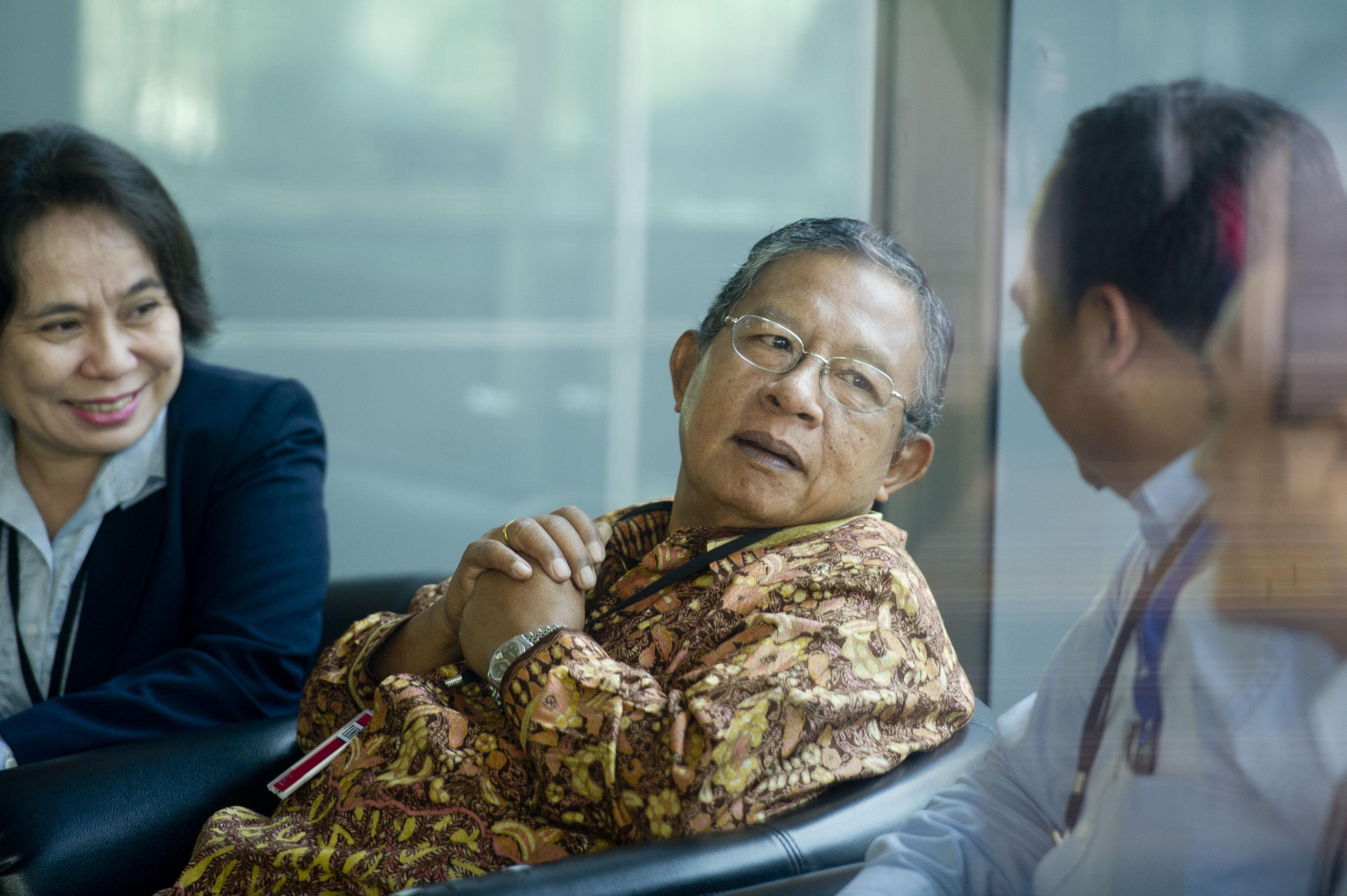 Darmin Nasution: Target Pendapatan Pajak APBNP Terlalu Tinggi
