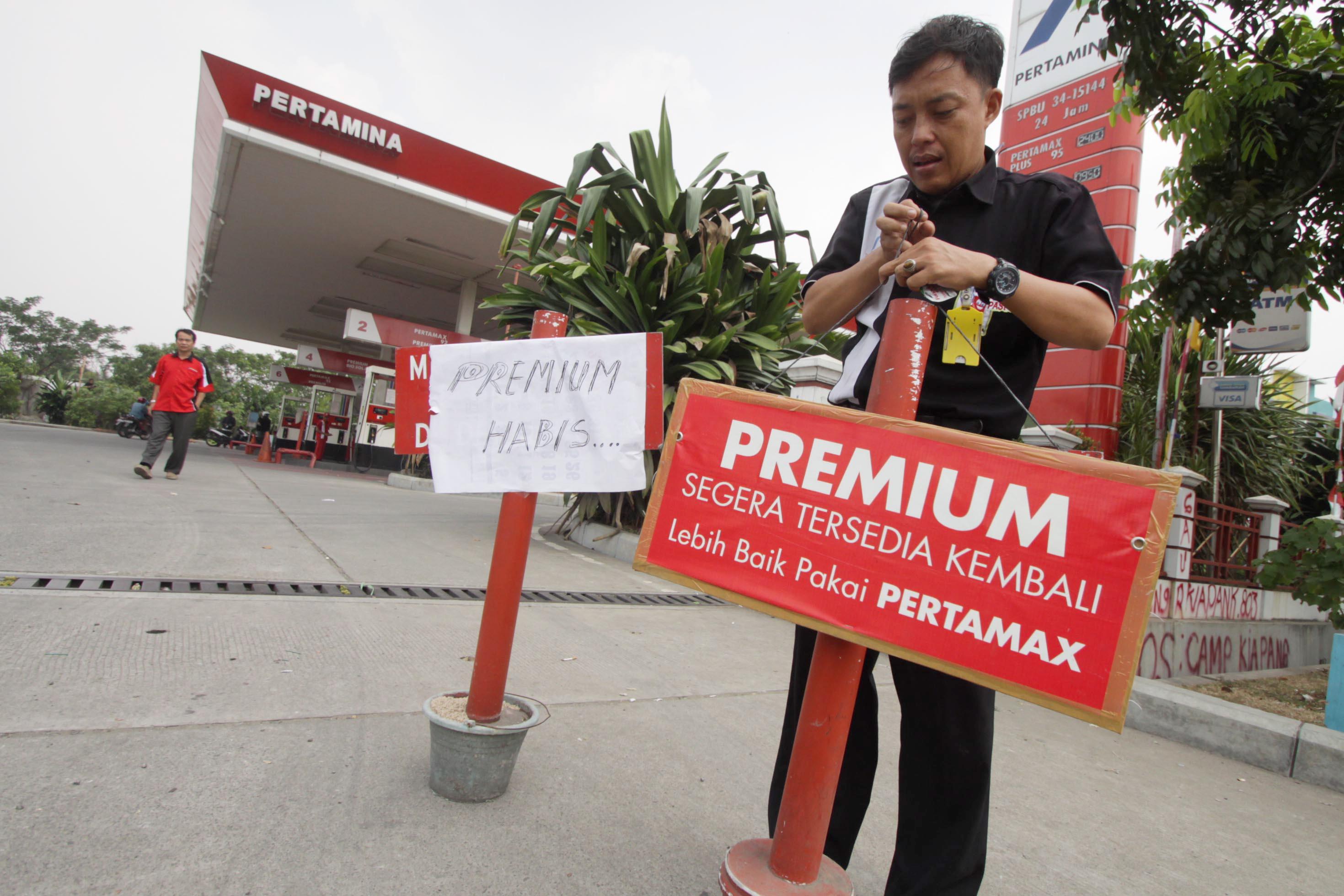 POLICY FLASH: Premium Akan Dihapus; JK Tolak Opsi Merger Bank BUMN