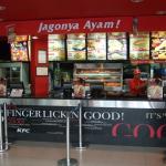 Pelemahan Nilai Tukar Rupiah, Fast Food Indonesia Gagas KFC Box: Kontan