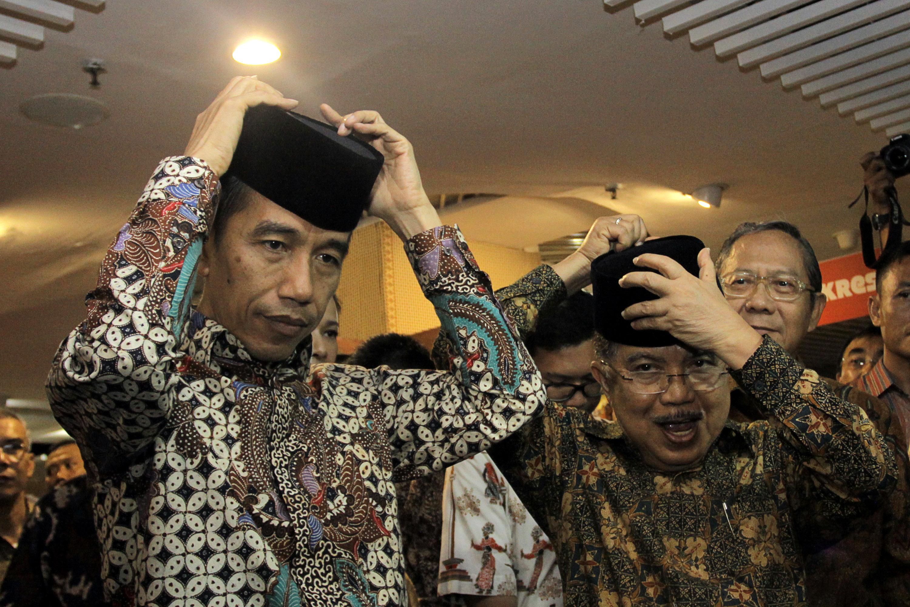 MARKET FLASH: Jokowi Pangkas Regulasi UKM, Elnusa Masuk Bisnis Pembangkit