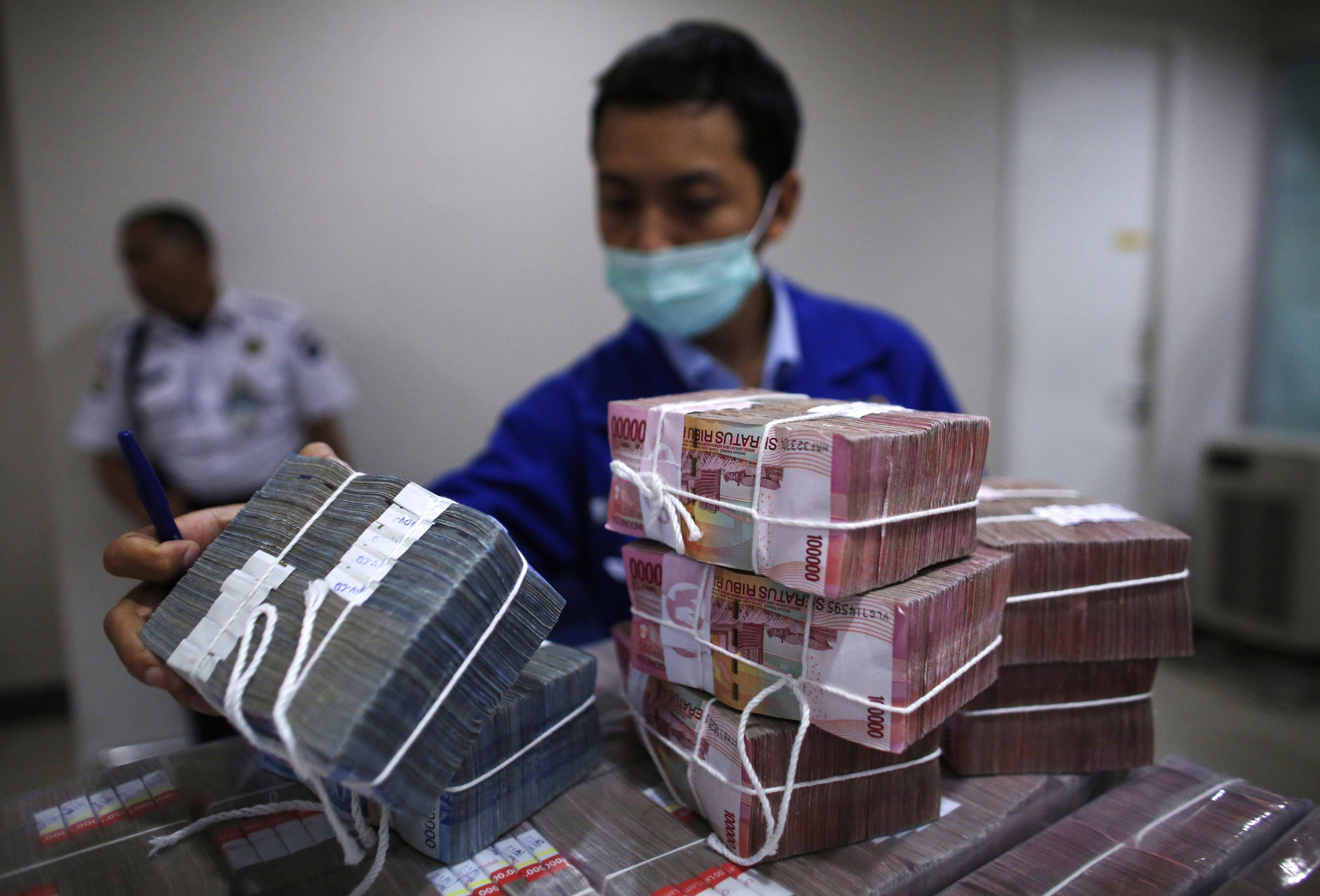 Kredit Bank Besar Kuartal II 2015 Kembali Menguat, Apakah Ini Sinyal Pemulihan?