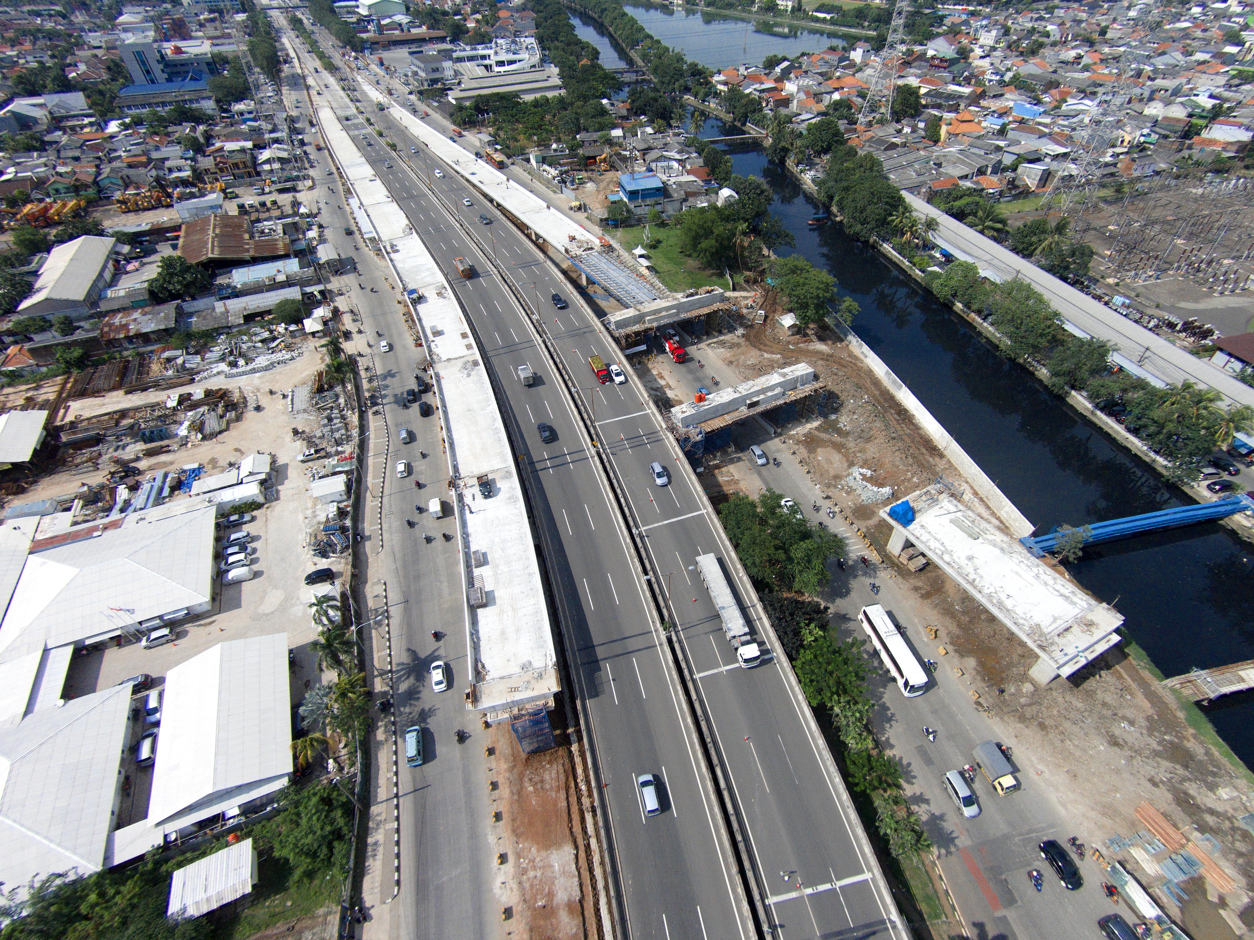 Hari Ini Jasa Marga Uji Coba Pengganti Tol yang Terendam Lumpur Lapindo