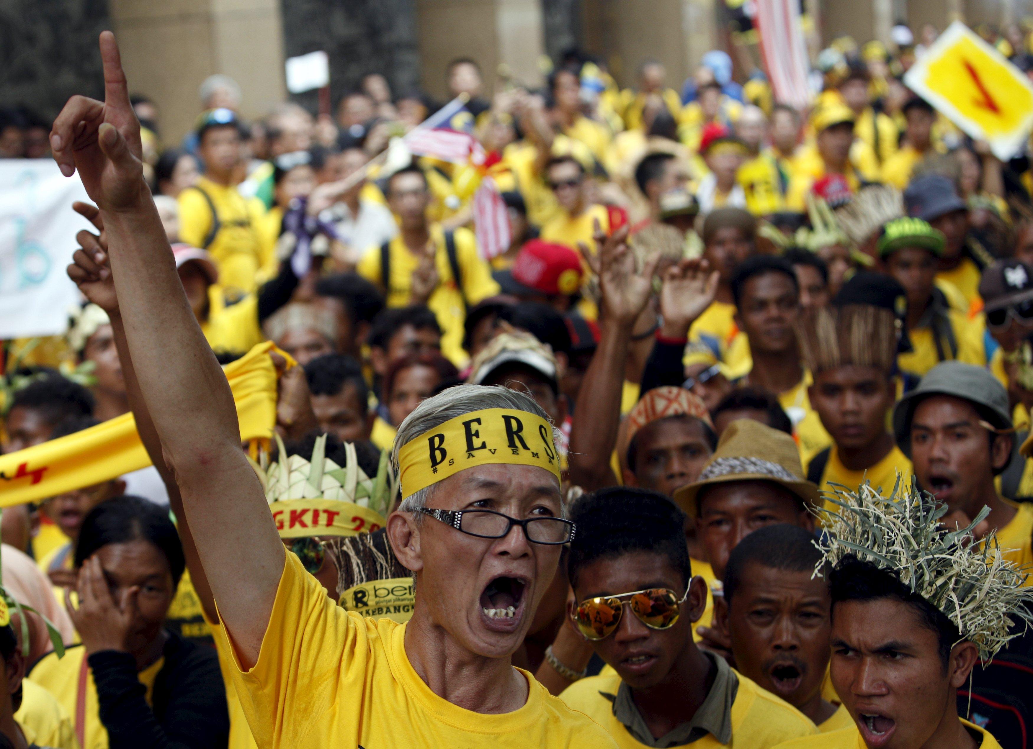 Jumlah Utang Terus Membengkak Lebih dari 2x Lipat, Malaysia Diambang Krisis?