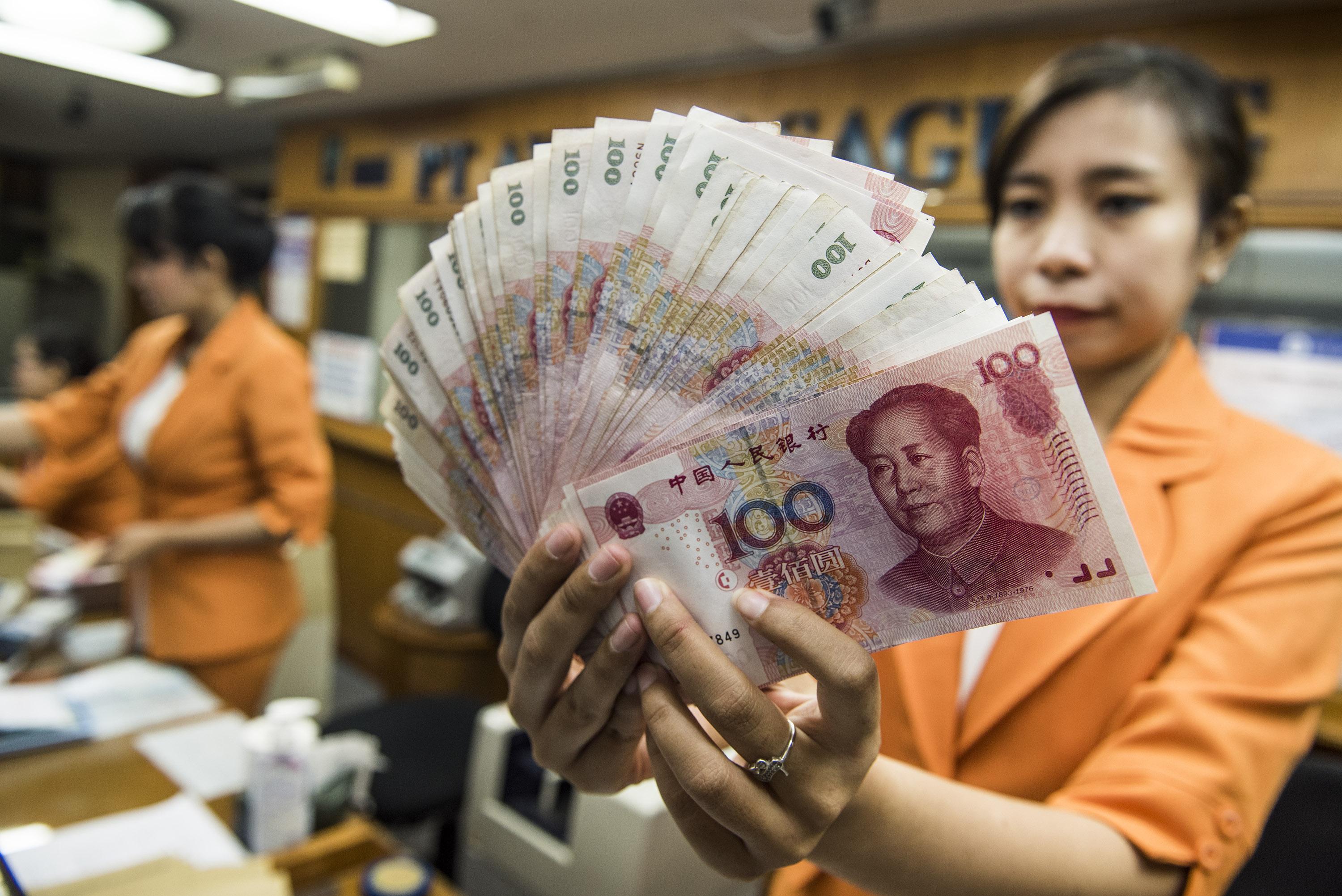 Manuver Yuan China Bisa Lemahkan Rupiah?