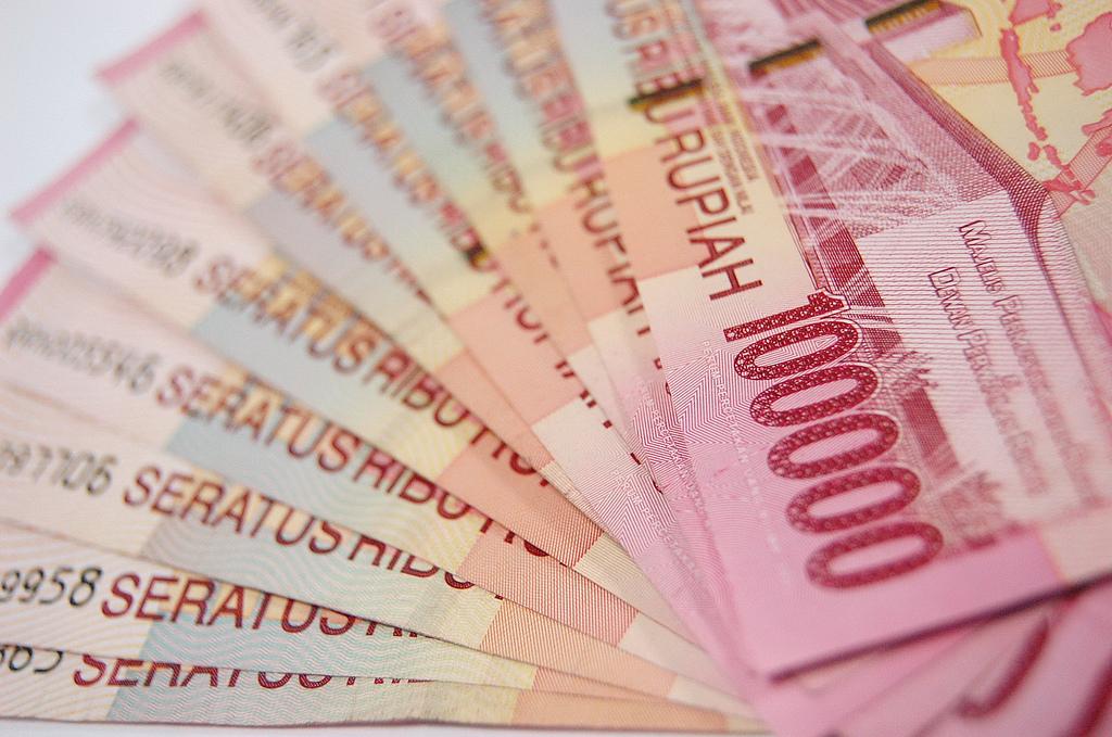 Punya Uang Rp 100 ribu, Bisa Beli Apa Saja? 