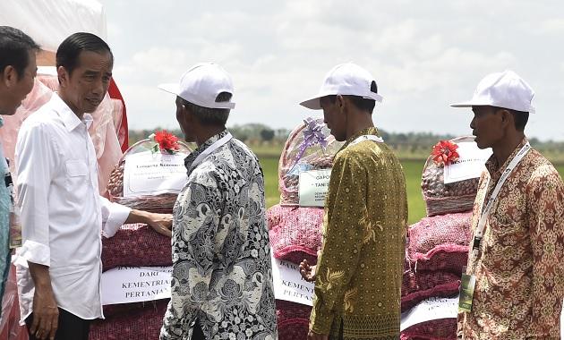 Survei SMRC Maret 2016 Tunjukkan Kepuasan Atas Jokowi Melonjak, Ini Alasannya