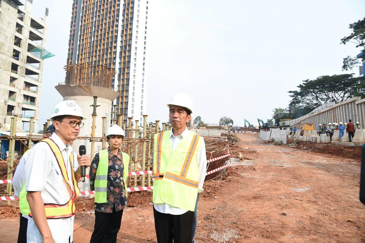 Jokowi's infrastructure projects boost performance of construction companies