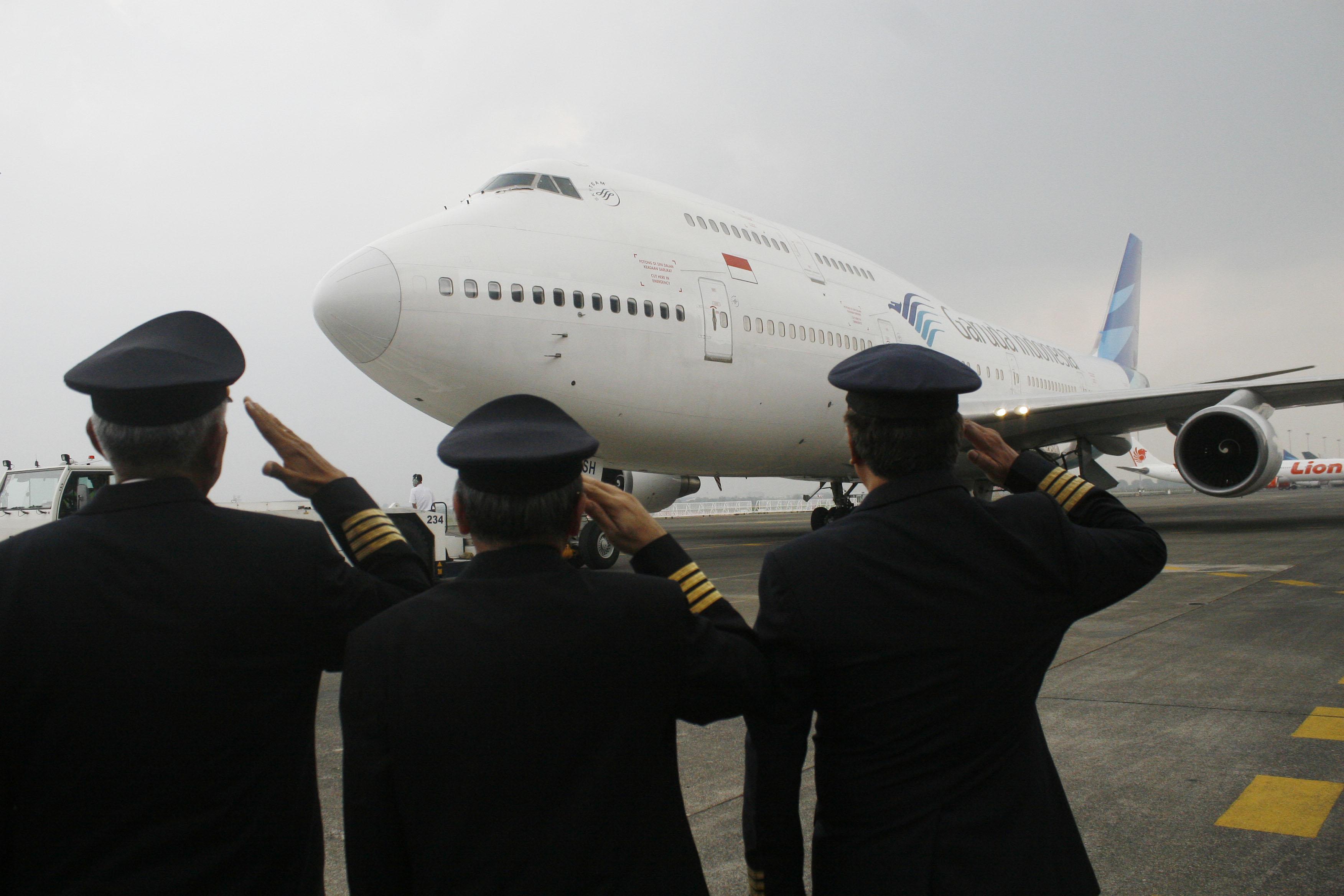 Catat Rugi, Karyawan dan Pilot Garuda Minta Pengurangan Direksi ke Menteri BUMN