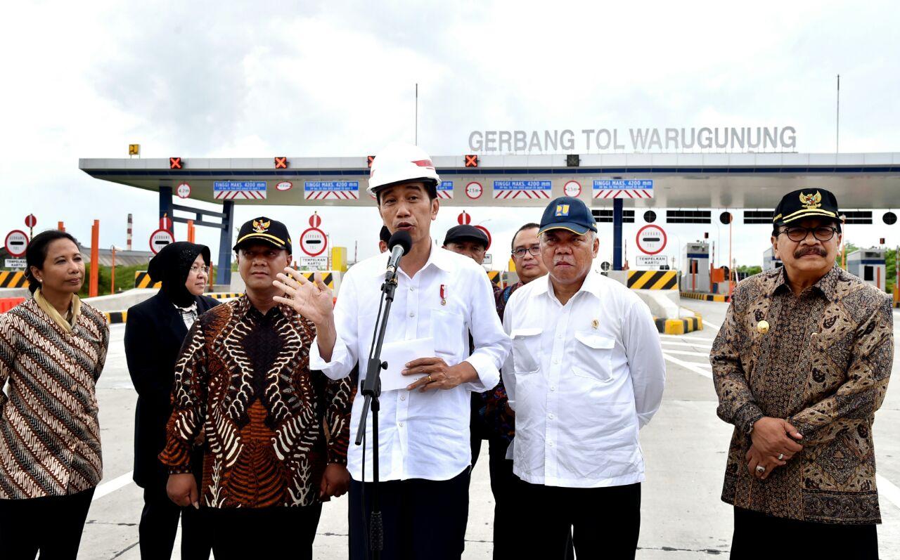 Jokowi Resmikan Tol Surabaya-Mojokerto, Bagaimana Kinerja Saham JSMR dan WIKA?