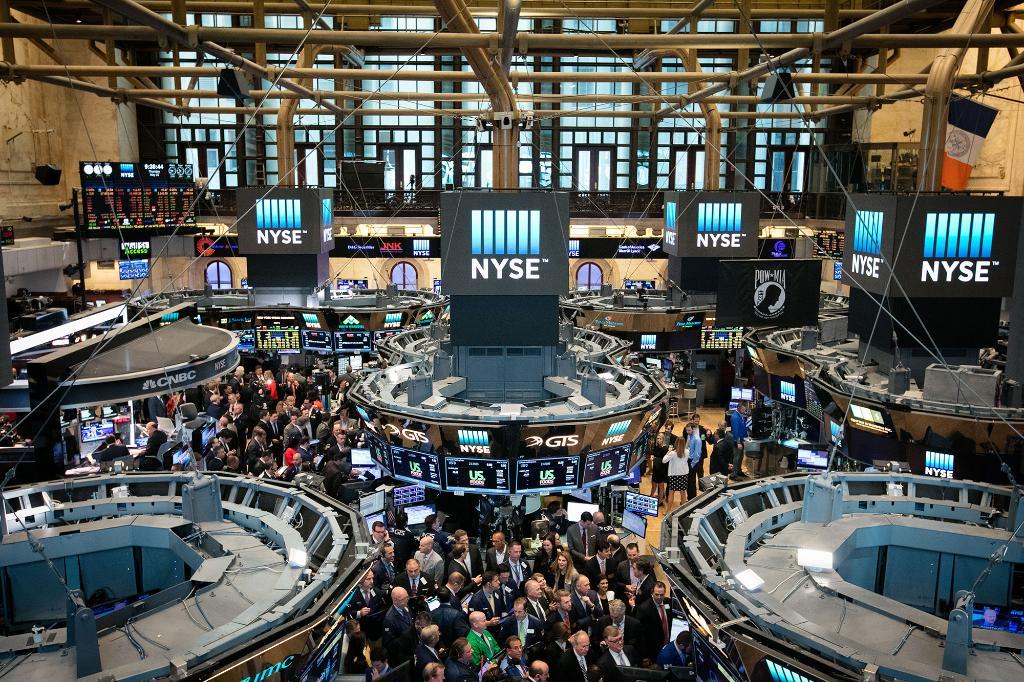 Jelang Tutup Tahun 2018, Indeks Dow Jones AS Ditutup Melonjak Hampir 5 Persen