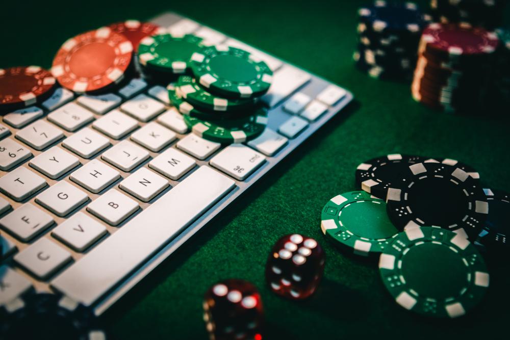 Tips dan Trik Yang Anda Butuhkan Saat Bermain Game Poker Online