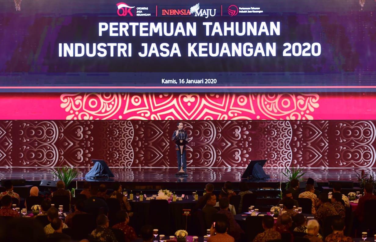 Jokowi Dukung OJK Reformasi Lembaga Keuangan Nonbank